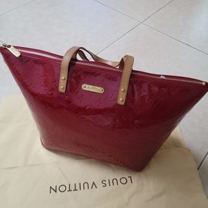 Louis Vuitton Red Monogram Vernis Bellevue PM Bag